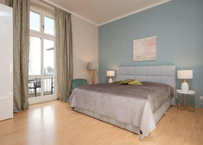 Luna Βίλα Χέρινγκσντορφ